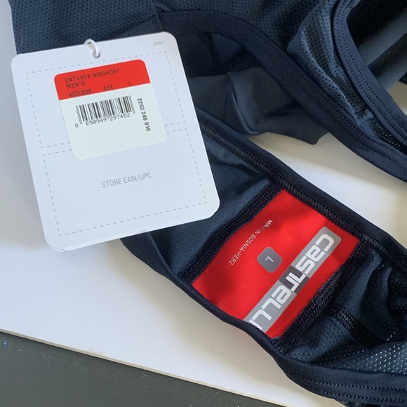 NWT Castelli Men's Entrata Bibshort for Road and Gravel Biking l Cycling - Picture 6 of 6